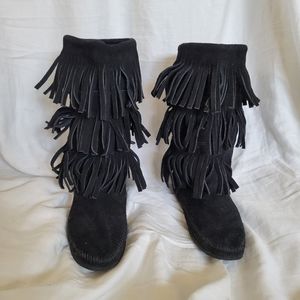 🚨⚡️(flash sale)⚡️🚨--- Minnentoka Fringe boots